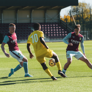 Liverpool Hochleistungs - Fußballakademie