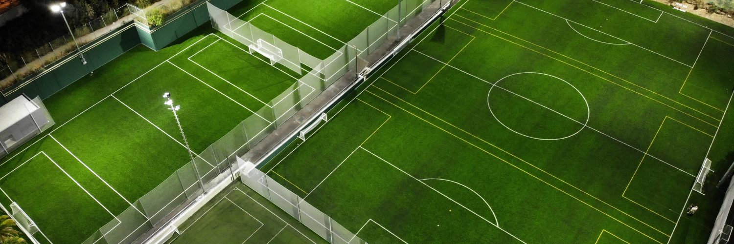 Vista aérea campos de fútbol academia alto rendimiento Barcelona