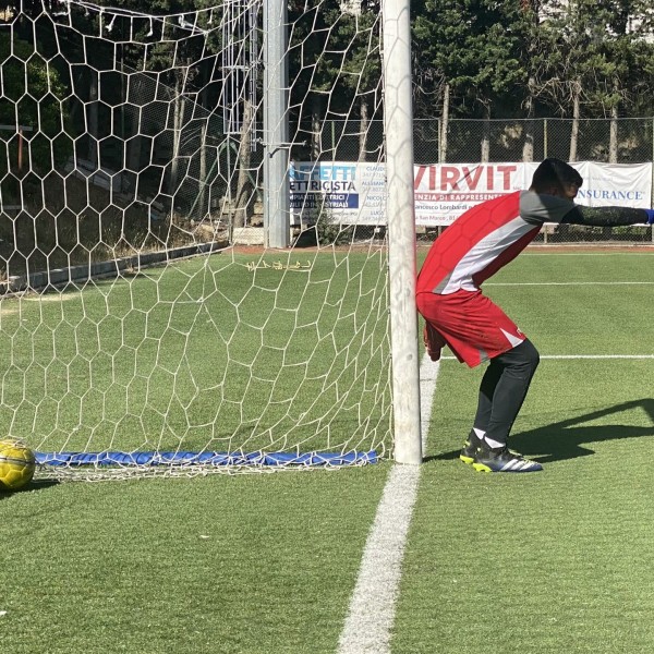 Portero en campamento de alto rendimiento de Italia